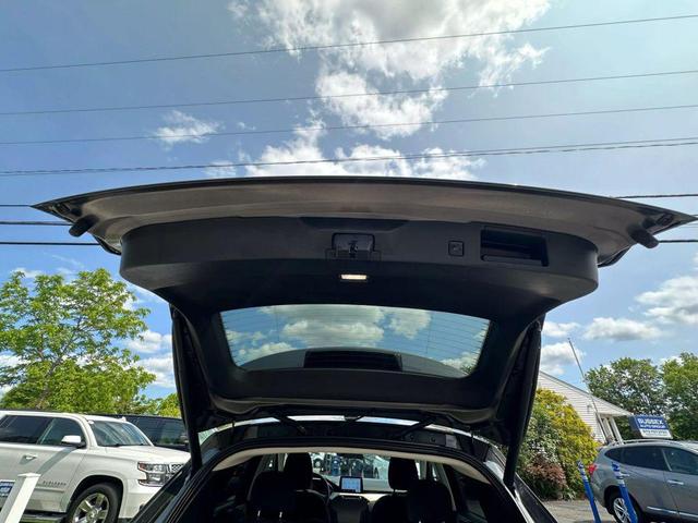 Photo of 2021 Gray Ford Escape