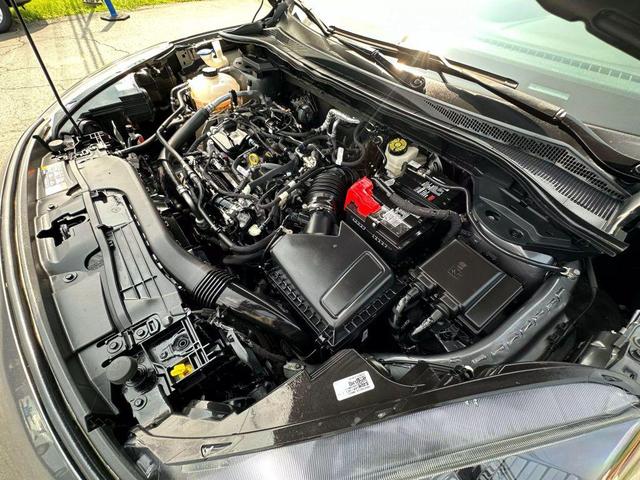 Photo of 2021 Gray Ford Escape