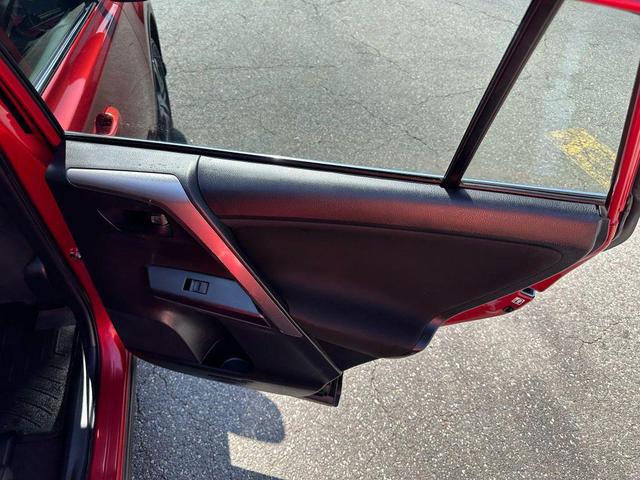 Photo of 2017 Red Toyota RAV4