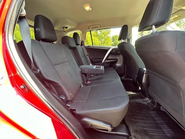 Photo of 2017 Red Toyota RAV4