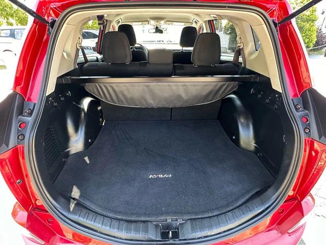 Photo of 2017 Red Toyota RAV4