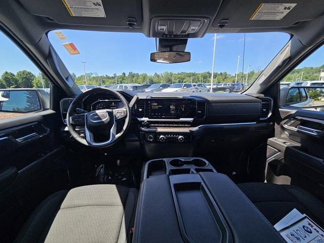 Photo of 2024 Summit White GMC Sierra 1500