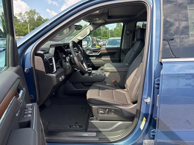 Photo of 2025 Blue GMC Sierra 1500