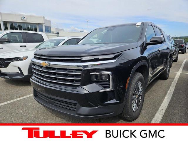 Photo of 2025 Mosaic Black Metallic Chevrolet Traverse