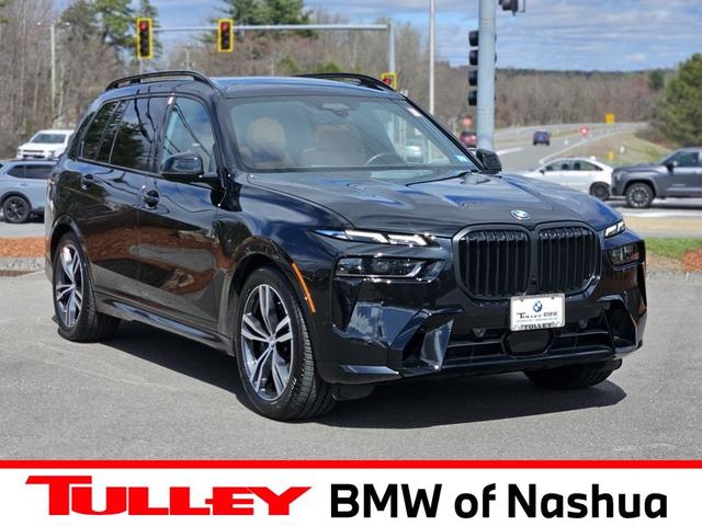 2023 BMW X7
