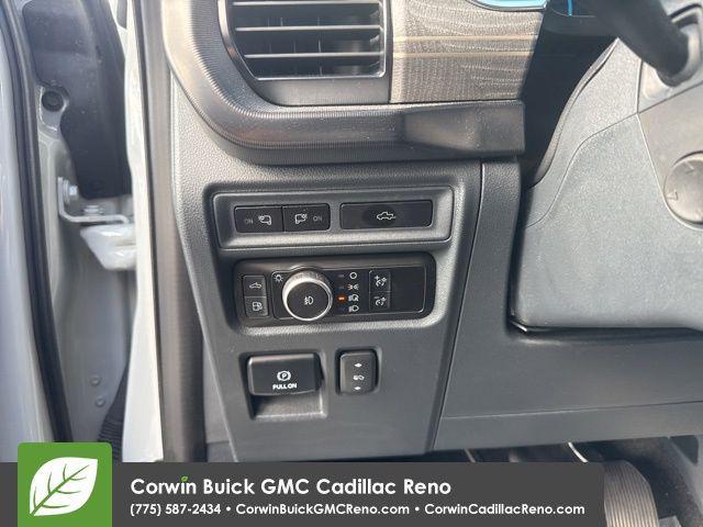 Photo of 2023 Avalanche Ford F-150