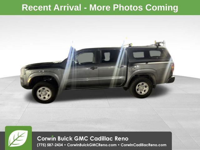 Photo of 2022 Gun Metallic Nissan Frontier