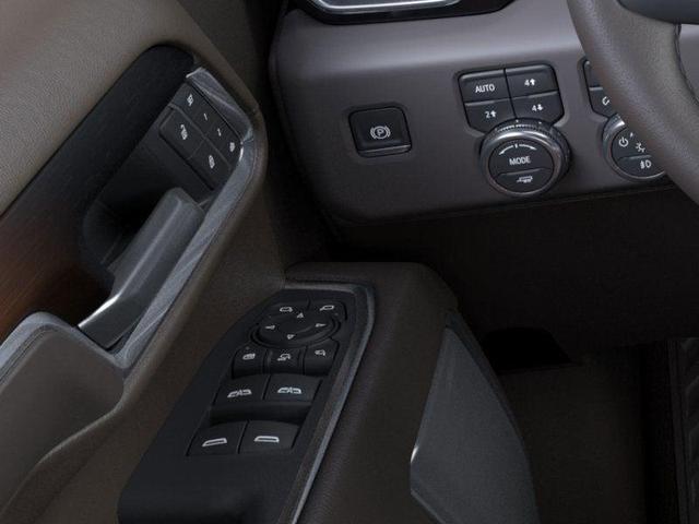 Photo of 2025 Summit White GMC Sierra 3500
