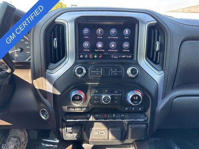 Photo of 2022 Summit White GMC Sierra 3500