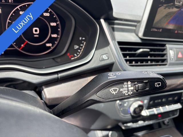 Photo of 2018 Blue Metallic Audi Q5