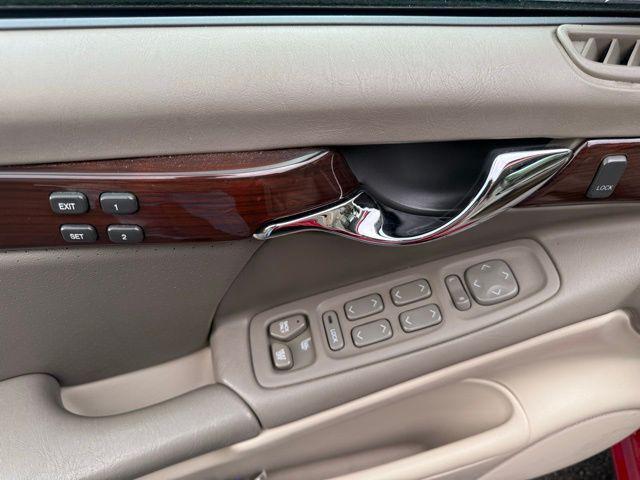 Photo of 2003 Crimson Pearl Cadillac DeVille