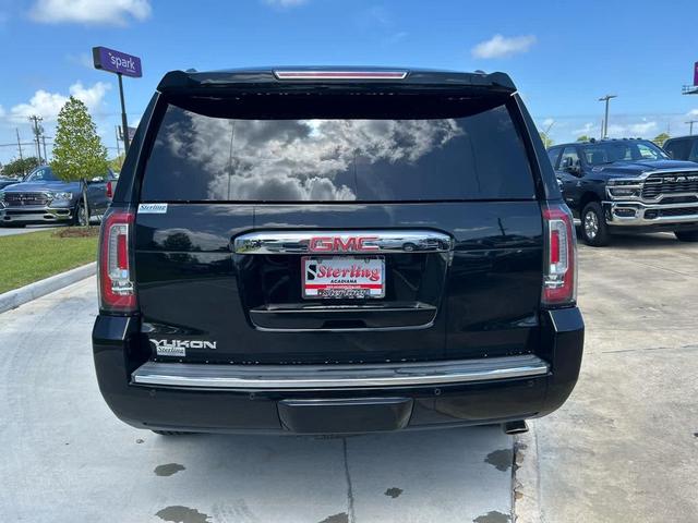 Photo of 2020 Onyx Black GMC Yukon