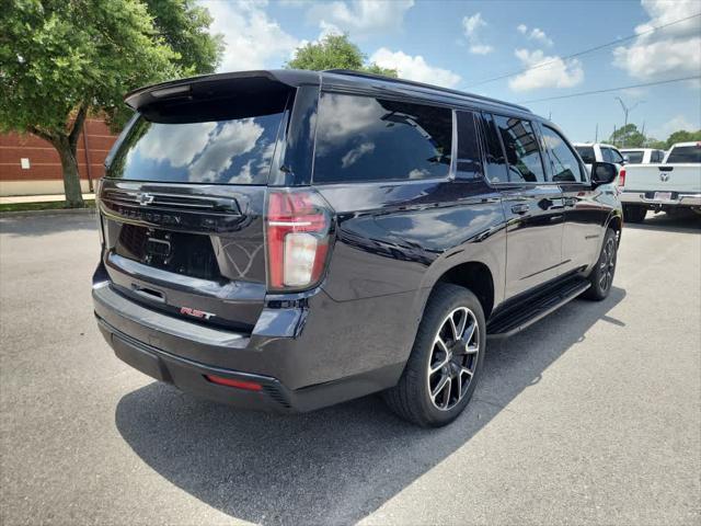 Photo of 2023 Dark Ash Metallic Chevrolet Suburban