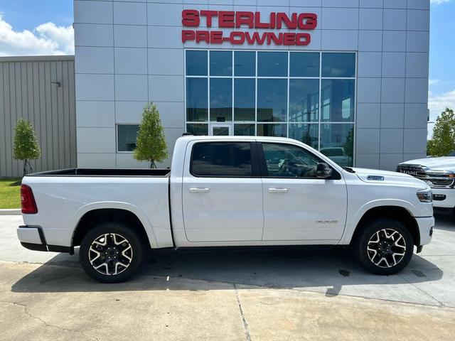 Photo of 2025 Bright White Clearcoat RAM 1500