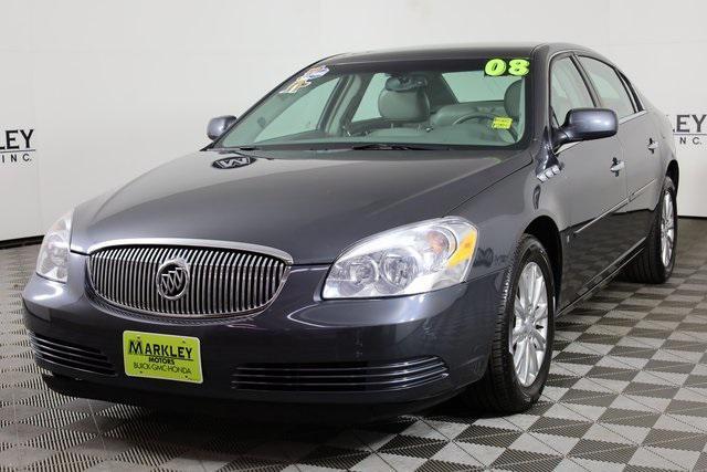 Photo of 2009 Cyber Gray Metallic Buick Lucerne
