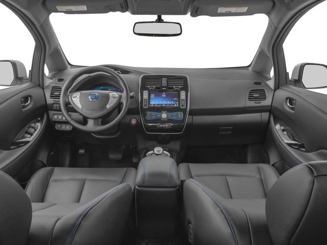 Photo of 2017 Brilliant Silver Nissan Leaf