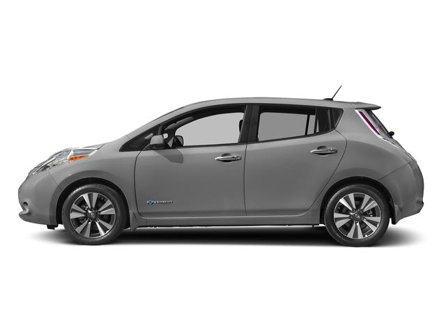 Photo of 2017 Brilliant Silver Nissan Leaf