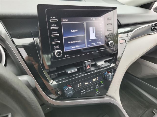 Photo of 2023 Gray Toyota Camry