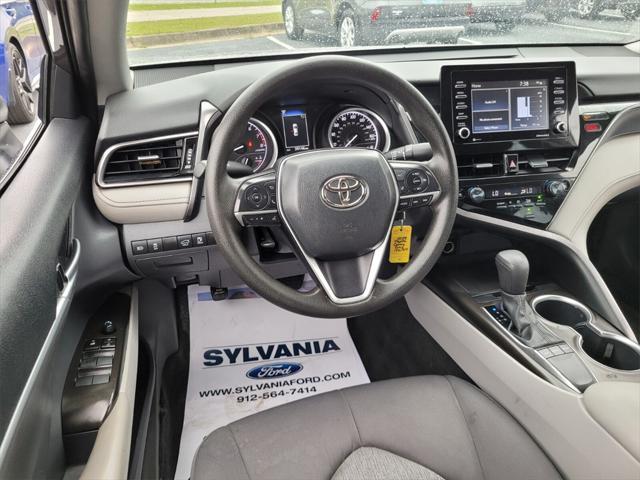 Photo of 2023 Gray Toyota Camry