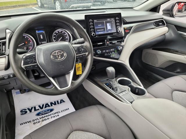 Photo of 2023 Gray Toyota Camry