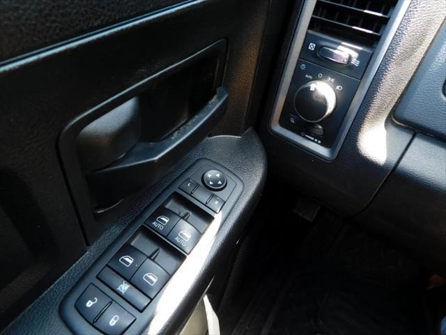 Photo of 2019 Maroon RAM 1500