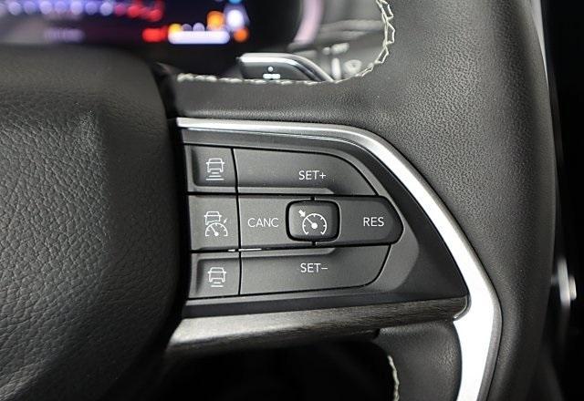 Photo of 2024 Velvet Red Pearlcoat Jeep Grand Cherokee 4xe
