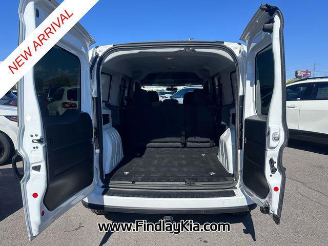 Photo of 2022 Bright White RAM ProMaster City