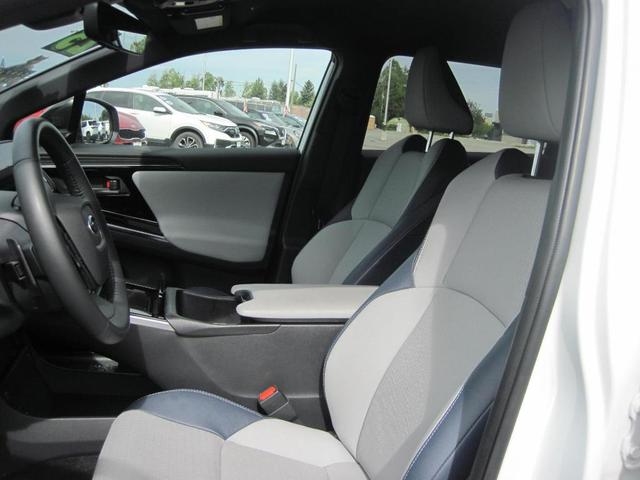 Photo of 2023 Cosmic White Pearl Subaru Solterra