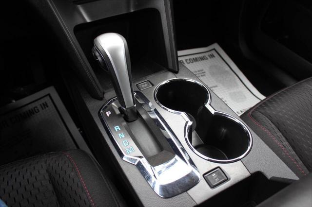 Photo of 2014 Summit White Chevrolet Equinox