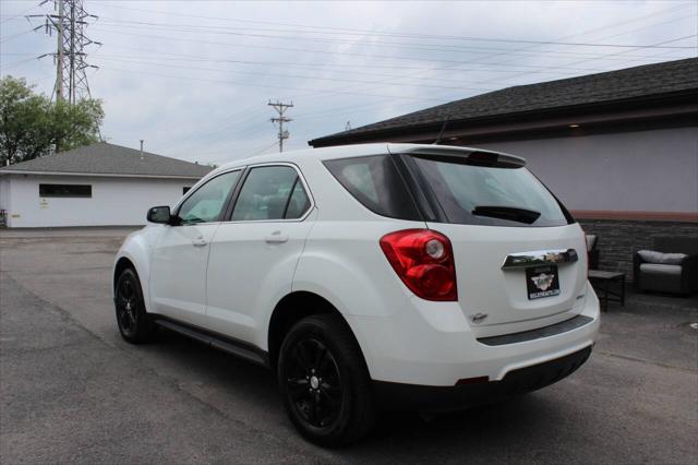 Photo of 2014 Summit White Chevrolet Equinox