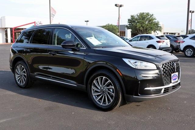 Photo of 2024 Black Metallic Lincoln Corsair