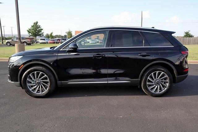 Photo of 2024 Black Metallic Lincoln Corsair