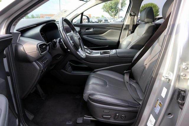 Photo of 2023 Shimmering Silver Pearl Hyundai SANTA FE