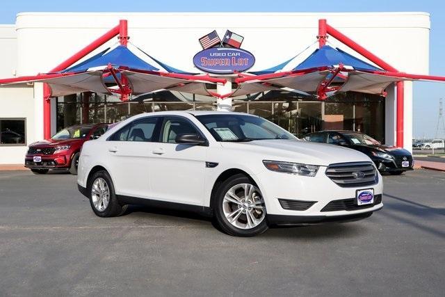 2017 Ford Taurus