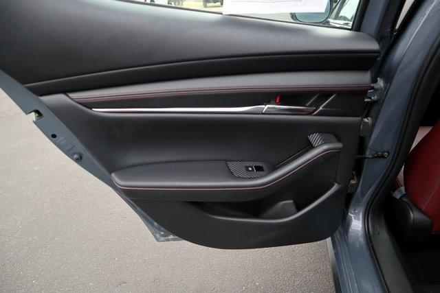 Photo of 2023 Polymetal Gray Metallic Mazda Mazda3