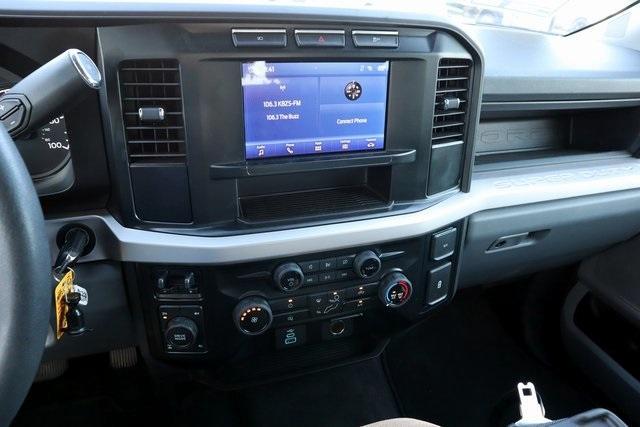 Photo of 2023 Oxford White Ford F-250