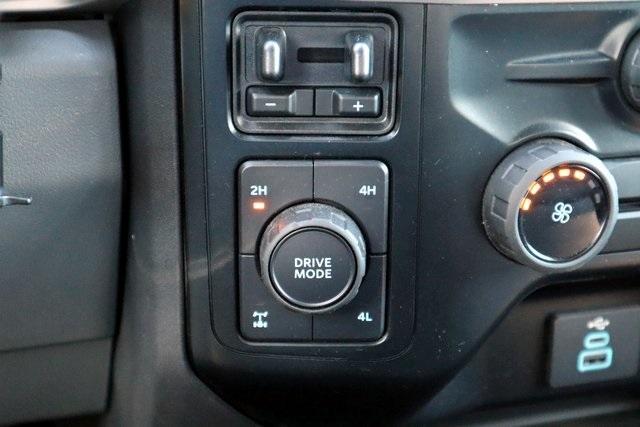 Photo of 2023 Oxford White Ford F-250