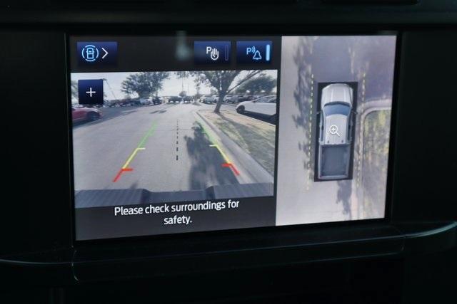Photo of 2023 Oxford White Ford F-250