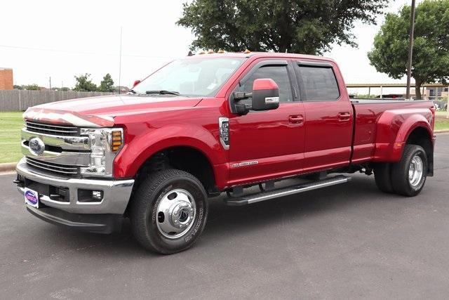 Photo of 2019 Ruby Red Metallic Tinted Clearcoat Ford F-350