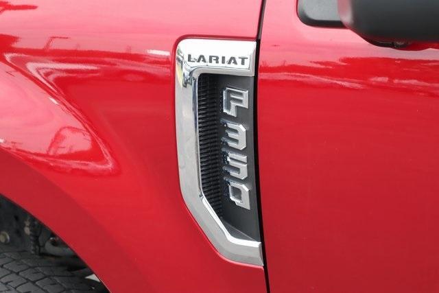 Photo of 2019 Ruby Red Metallic Tinted Clearcoat Ford F-350