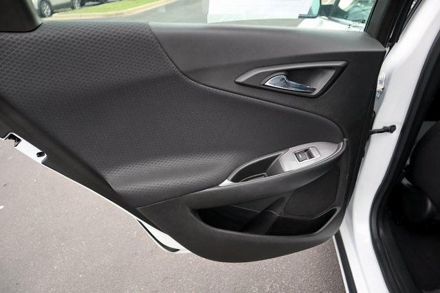 Photo of 2023 Summit White Chevrolet Malibu