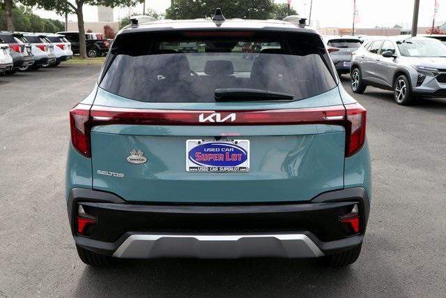 Photo of 2025 Blue / Black Kia Seltos