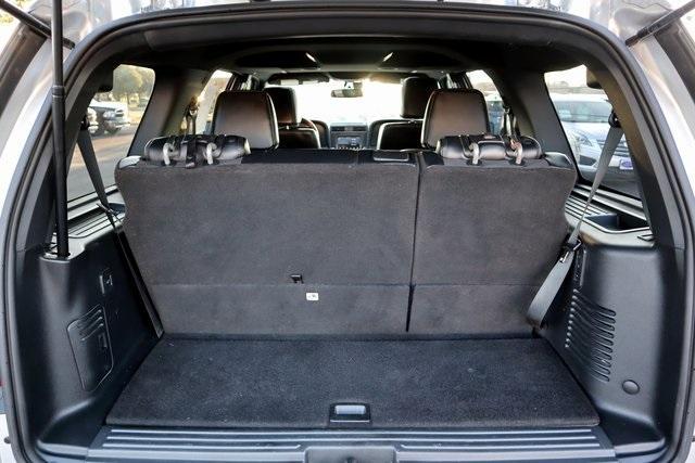 Photo of 2016 Ingot Silver Lincoln Navigator