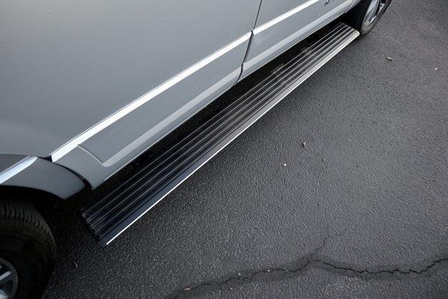 Photo of 2016 Ingot Silver Lincoln Navigator