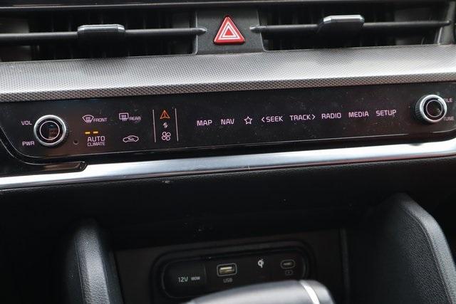 Photo of 2023 Wolf Gray Kia Sportage