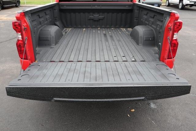 Photo of 2023 Red Chevrolet Silverado 1500