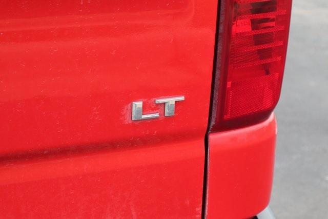 Photo of 2023 Red Chevrolet Silverado 1500