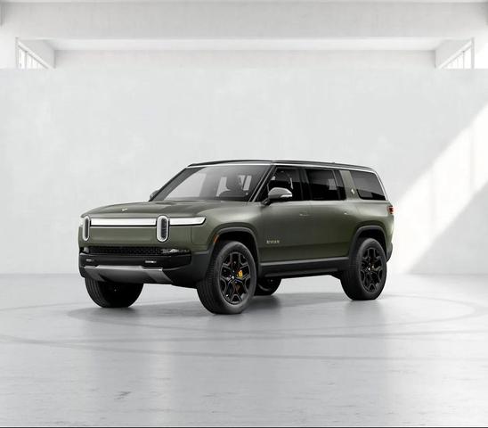 Photo of 2023 Launch Green Rivian R1S