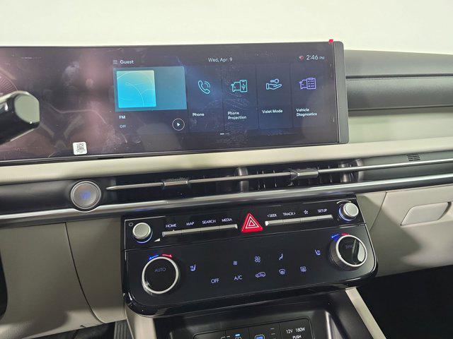 Photo of 2025 Serenity White Pearl Hyundai TUCSON