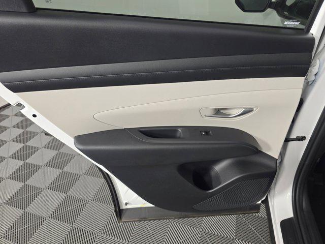 Photo of 2025 Serenity White Pearl Hyundai TUCSON